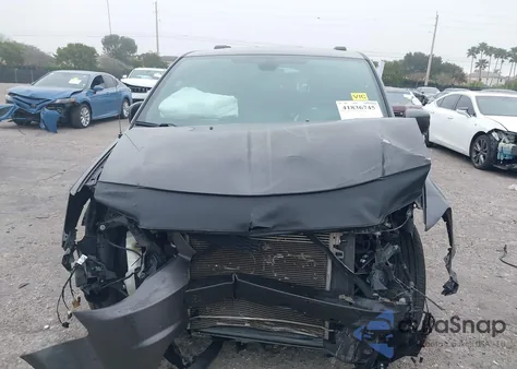 2019 Dodge Grand Caravan Gt from USA, damaged, VIN 2C4RDGEG7KR663147